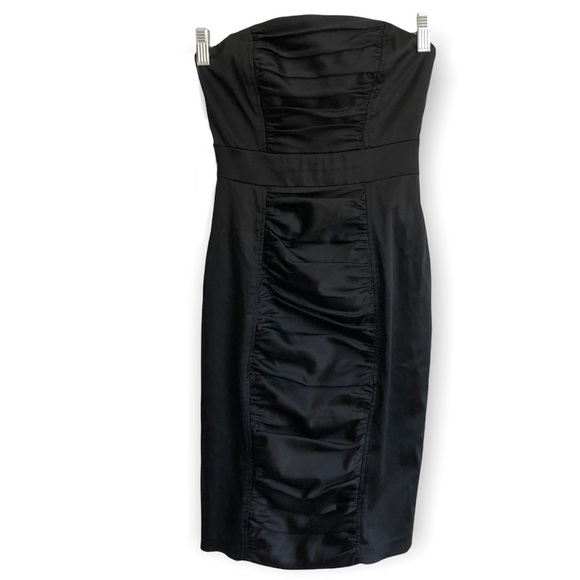 Kay Unger Dresses & Skirts - Kay Unger New York strapless rushing black dress